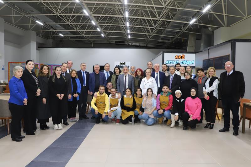 Üniversitemiz ve Batum Shota Rustaveli Devlet Üniversitesi İş Birliğiyle “I. Gastronomi Çalıştayı” Düzenlendi